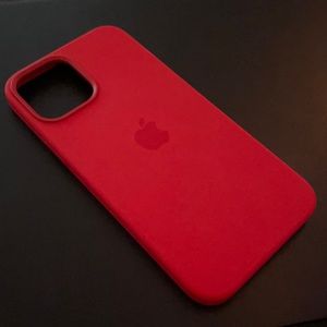 Apple iPhone 12 Pro Max Silicone Case with MagSafe